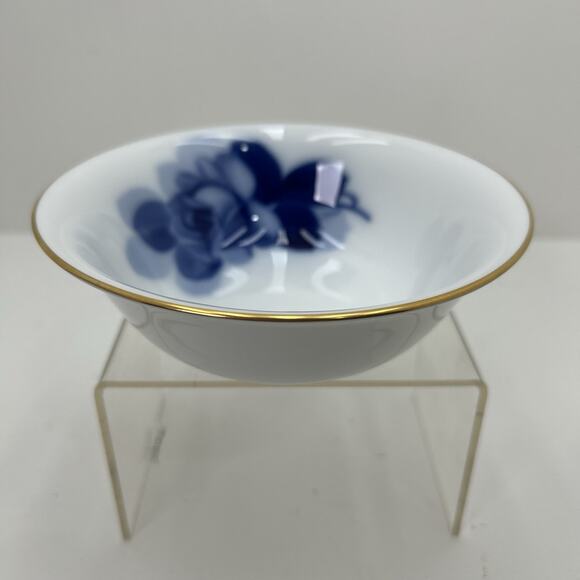 Vintage Okura Art Blue Rose Soup Cereal Bowl Fine Japanese Porcelain China 6” - Picture 2 of 7